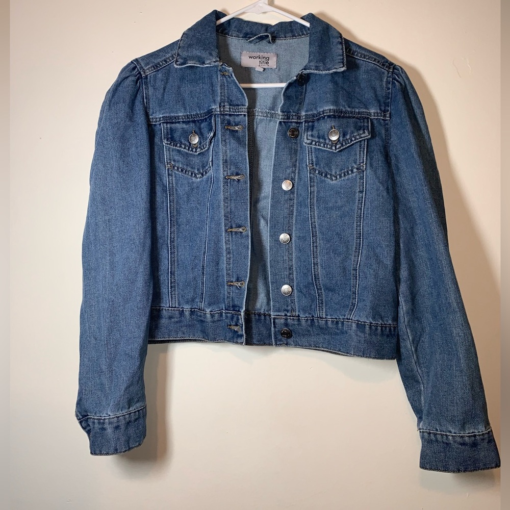 Working Title Jean Jacket Scrunch on shoulder